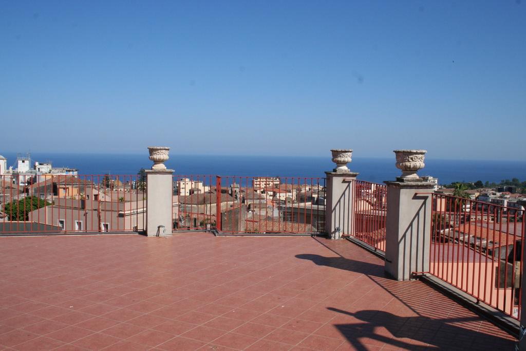 Terrazze Bella Epoque Bed & Breakfast Acireale Luaran gambar