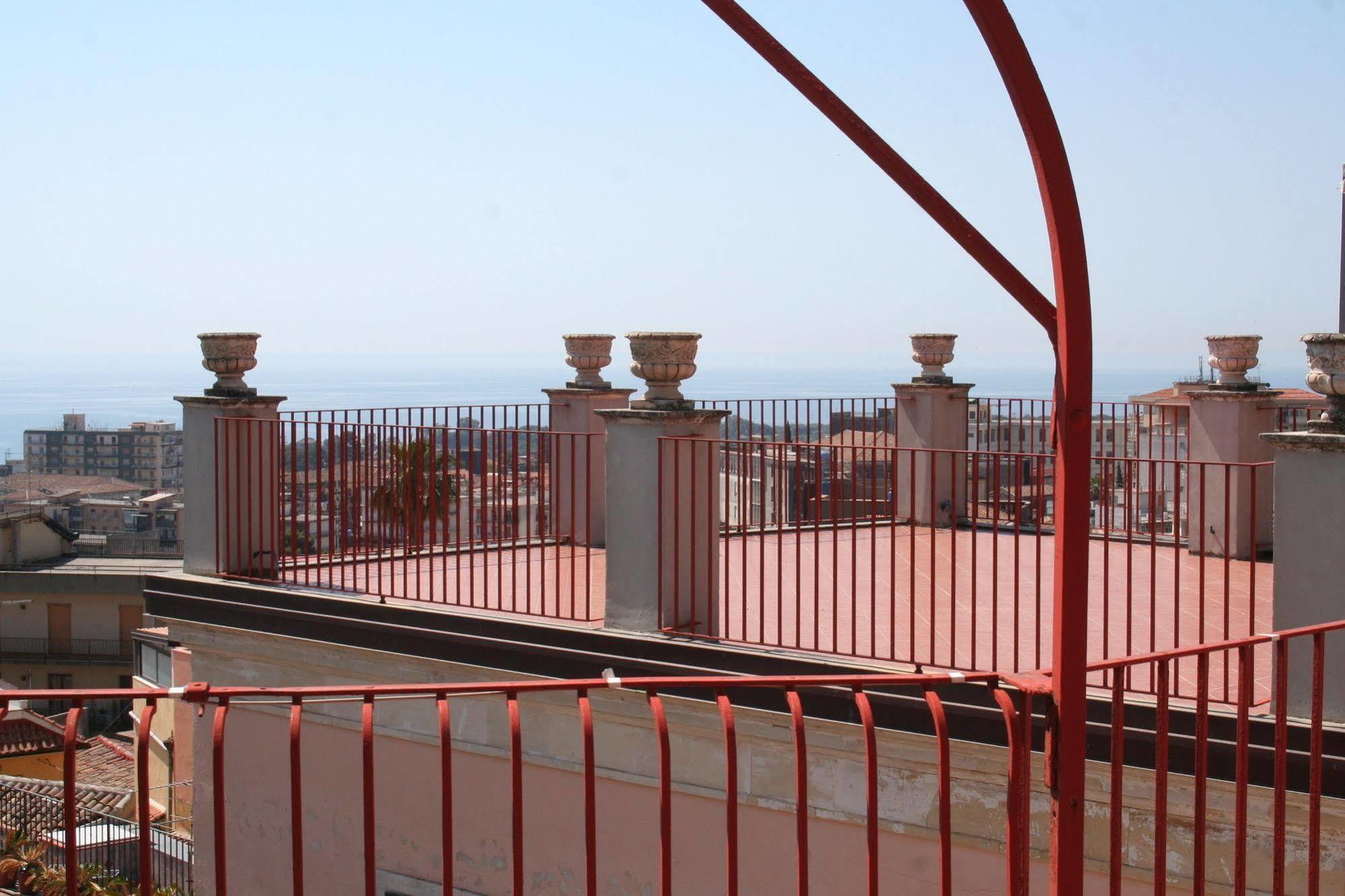 Terrazze Bella Epoque Bed & Breakfast Acireale Luaran gambar